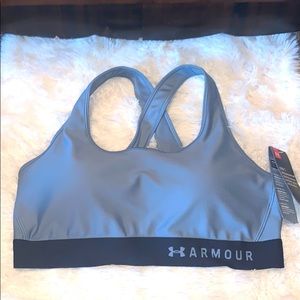 UNDER ARMOUR BRA SIZE XL PULL OVER STYLE PADDING